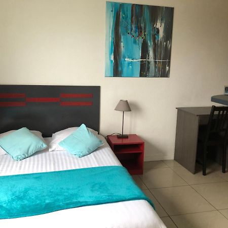 Alencimmo Apartment Alencon Bagian luar foto